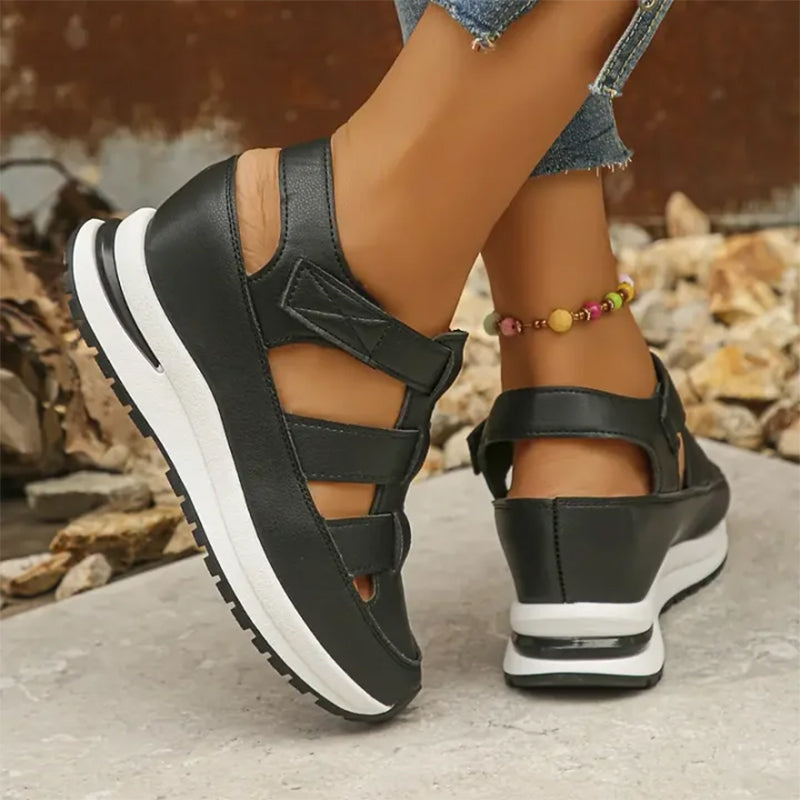 Clémence™ - Gesloten Orthopedische Sneakersandalen